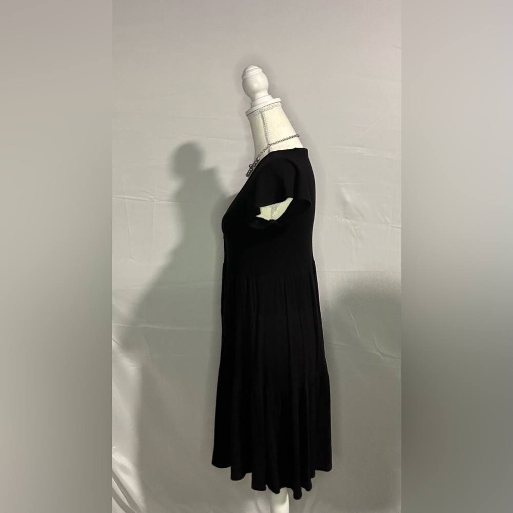 Dresses 2 for $15 or 3 for $20 (Mix & match) - Picture 4 of 6